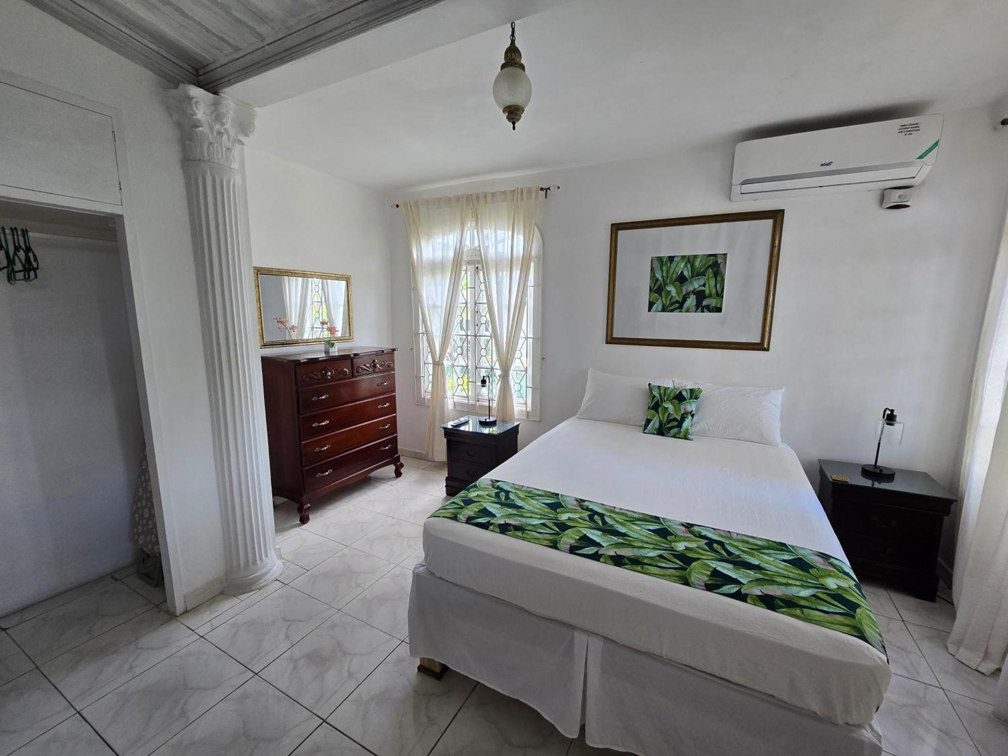 Paradise Palms Jamaica Vacation Rental モンテゴ・ベイ エクステリア 写真