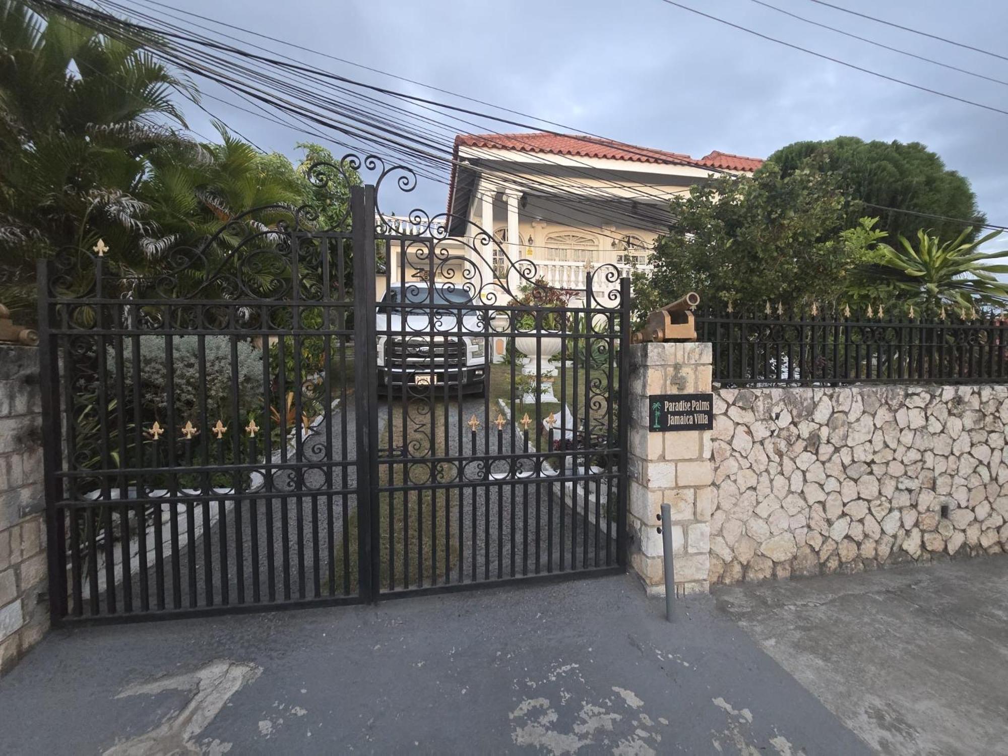 Paradise Palms Jamaica Vacation Rental モンテゴ・ベイ エクステリア 写真