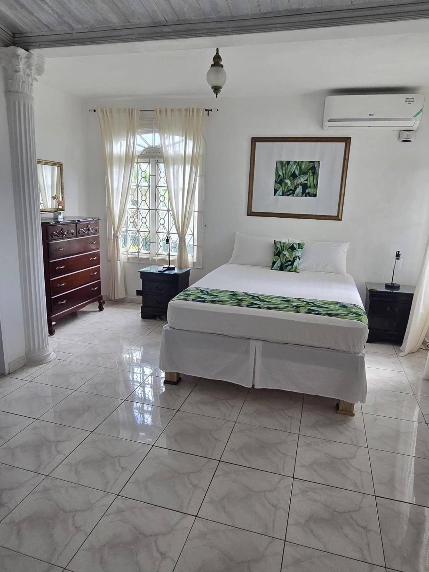 Paradise Palms Jamaica Vacation Rental モンテゴ・ベイ エクステリア 写真